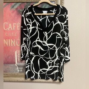 Chico's Black and White Tunic Top
